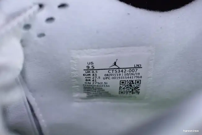 HYPE 4 Neon SE Jordan Air CT5342-007 0423